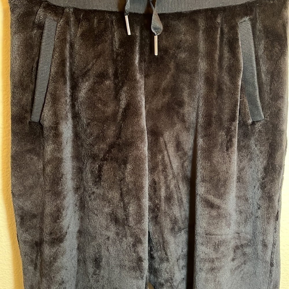 ATHLETA Double Cozy Karma Black Loungewear Jogger Sweatpants - Picture 5 of 15